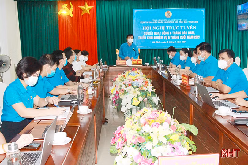 LĐLĐ các tỉnh Bắc Trung Bộ phối hợp chặt chẽ vì lợi ích của người lao động