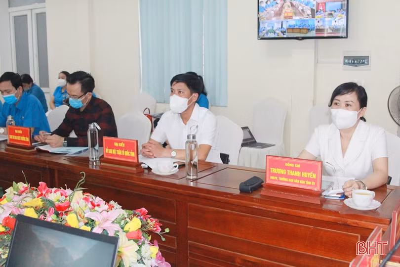 LĐLĐ các tỉnh Bắc Trung Bộ phối hợp chặt chẽ vì lợi ích của người lao động