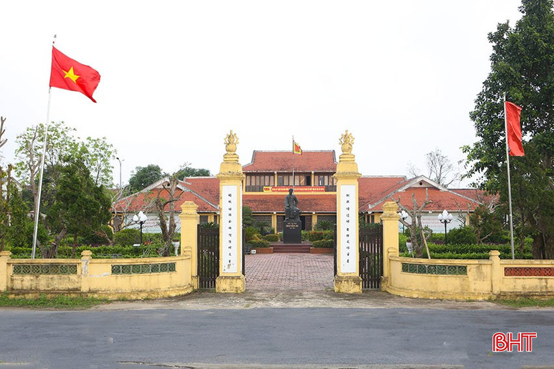 Khu di tích Nguyễn Du (xã Tiên Điền). bqbht_br_a2.jpg