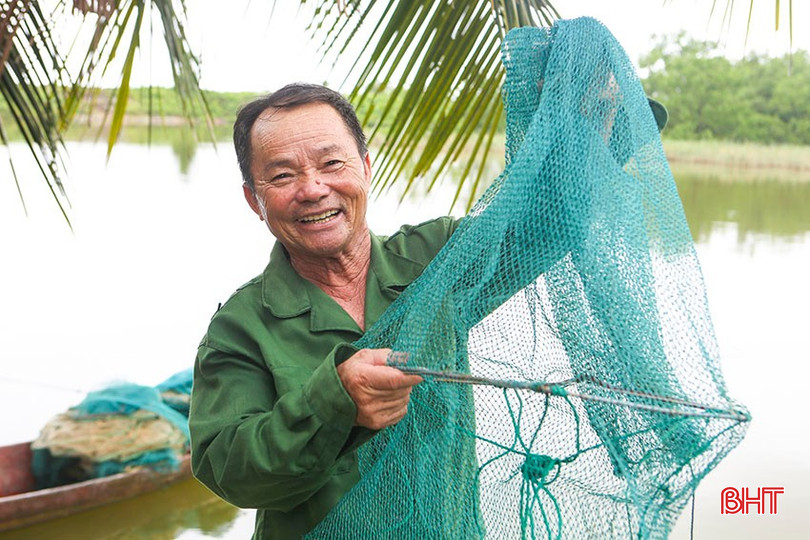 Cựu TNXP Hoàng Văn Bé (thôn Song GIang, xã Đan Hải). bqbht_br_a1.jpg