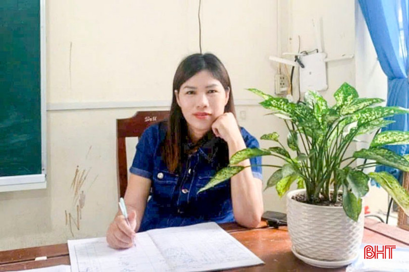 Tác giả Lê Thị Xuân - hội viên Hội Liên hiệp VHNT Hà Tĩnh hiện đang là giáo viên Trường THPT Nguyễn Văn Trỗi. bqbht_br_a4.jpg