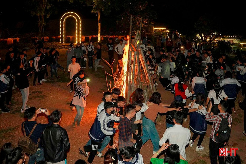 Không chỉ các trường học trên địa bàn tỉnh, KDL sinh thái Đá Bạc còn được nhiều trường học ở Nghệ An chọn tổ chức các hoạt động trải nghiệm cho học sinh các bậc học. bqbht_br_a4.jpg