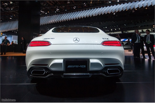 Mercedes-AMG GT S, mẫu xe thể thao mới đầy ấn tượng ảnh 5