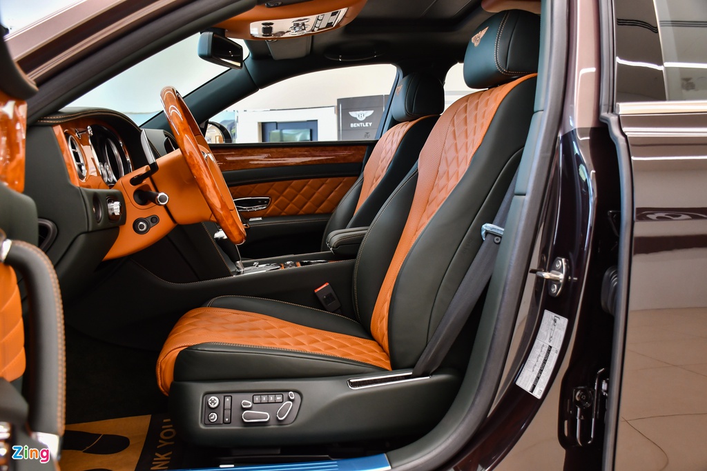 Bentley Flying Spur V8 S ảnh 13 Chi tiết Bentley Flying Spur V8 S giá hơn 17,6 tỷ với màu sơn hiếm
