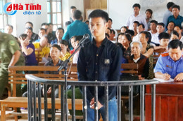 Mâu thuẫn trên bàn tiệc, rút dao đâm thủng bụng 2 "bạn nhậu"