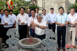 Tưởng niệm lần thứ 198 năm ngày mất Đại thi hào Nguyễn Du