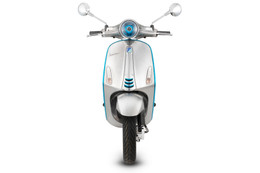 Piaggio chính thức sản xuất mẫu xe Vespa điện từ tháng 9/2018