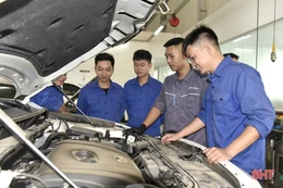 Trường Cao đẳng Kỹ thuật Việt - Đức Hà Tĩnh: Đổi mới để tạo việc làm cho sinh viên sau tốt nghiệp