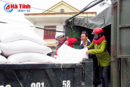 Cấp hơn 33 tấn gạo cho học sinh vùng khó khăn ở Can Lộc