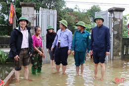 Chủ tịch UBND tỉnh Hà Tĩnh: Kịp thời xử lý môi trường, khắc phục thiệt hại sau khi lũ rút