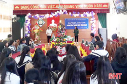 Đoàn viên thanh niên Hà Tĩnh vui Noel bằng các hoạt động ý nghĩa