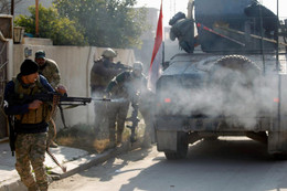 [Photo] Cảnh đấu súng ác liệt trên các con phố ở Đông Mosul