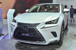 Lexus NX300 2018 ra mắt tại Việt Nam