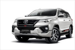 Toyota Fortuner 2017 máy dầu có thêm 2 bản trang bị mới, giá từ 995 triệu