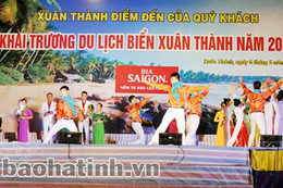 Khai trương mùa du lịch biển Xuân Thành