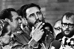 [Photograph] Thời trai trẻ của nhà cách mạng vĩ đại Cuba Fidel Castro