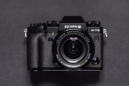 Fujifilm ra mắt X-T3 màn hình cảm ứng, giá 1.500 USD