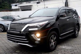 Toyota Fortuner phiên bản mới lần đầu lộ diện với lưới tản nhiệt siêu to