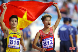 VĐV Hà Tĩnh Lê Tiến Long xuất sắc giành HCV điền kinh tại SEA Games 31