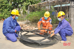 Điện lực Hương Sơn “quán quân” văn hóa doanh nghiệp