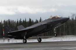 Mỹ triển khai F-35 tới Alaska, dè chừng Nga