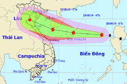 Bão số 4 vừa vào Biển Đông, giật cấp 12 hướng thẳng Bắc Trung bộ