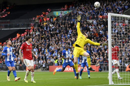 Man United vào chung kết FA Cup sau loạt luân lưu