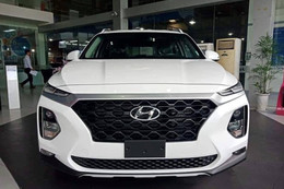 Hyundai Santa Fe 2019 sắp ra mắt thị trường Việt sẽ không bị cắt xén trang bị