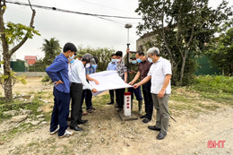 Hoàn tất bàn giao mốc lộ giới giải phóng mặt bằng cao tốc Bắc - Nam, đoạn Bãi Vọt - Hàm Nghi qua Đức Thọ