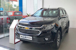 Chevrolet Trailblazer giảm giá gần 400 triệu xả hàng tồn