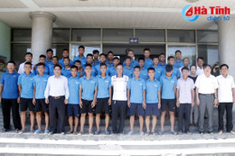 Gặp mặt U17 Hà Tĩnh trước vòng chung kết bóng đá U17 quốc gia