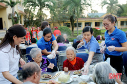 “Tết yêu thương - Tết sẻ chia”