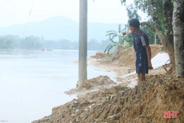 Người dân huyện miền núi Hà Tĩnh sống bất an bên... miệng “hà bá”