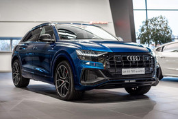 Audi Q8 "khoác áo" đặc biệt, nội thất siêu sang