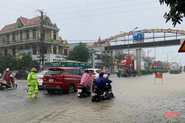 Ứng phó với ngập lụt, sạt lở đất, gió mạnh trên vùng biển Hà Tĩnh