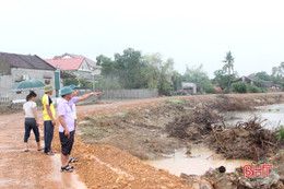 Kè sông Trí chậm tiến độ, hàng trăm hộ dân Kỳ Châu "bất an" trong mùa lũ!