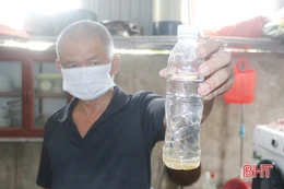 Người dân vùng Bắc Thạch Hà không mặn mà với... nước sạch