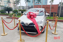 Agribank Hà Tĩnh II xác định khách hàng trúng thưởng ô tô Toyota Vios