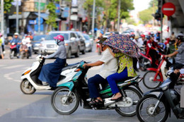 Dự báo thời tiết ngày 19/5: Bắc Trung bộ nắng nóng cả ngày, chiều tối có mưa, gió giật mạnh