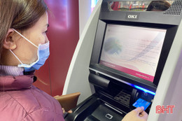 Ngân hàng Hà Tĩnh tăng tần suất tiếp quỹ, khách hàng không lo thiếu tiền ở máy ATM