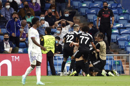 Địa chấn tại Bernabeu: ‘Đội bóng tí hon’ Sheriff quật ngã Real Madrid