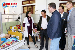 Lions Club hỗ trợ thiết bị cho BV Phục hồi chức năng Hà Tĩnh