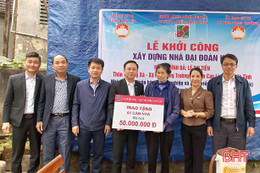 Khởi công xây dựng nhà đại đoàn kết cho hộ khó khăn tại Can Lộc