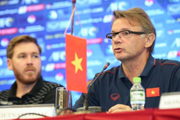 HLV Philippe Troussier trở thành tân HLV trưởng đội tuyển Việt Nam