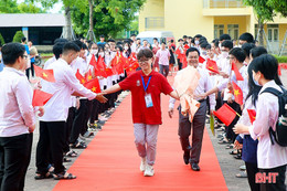 Tỏa rạng mạch nguồn sông núi