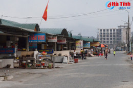 “Làm nghề dịch vụ biển, cần thật thà và luôn thân thiện”