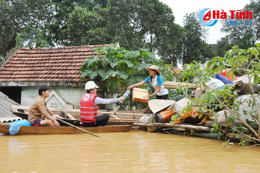 Lũ ấm tình người...