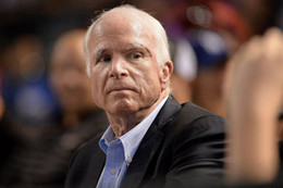 Thượng nghị sĩ Mỹ John McCain qua đời ở tuổi 81