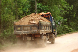 Kỷ luật Chủ tịch UBND xã Cẩm Mỹ vì buông lỏng QLNN về tài nguyên