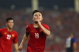 Đánh bại Philippines với tổng tỷ số 4-2, Việt Nam vào chung kết AFF Cup sau 10 năm